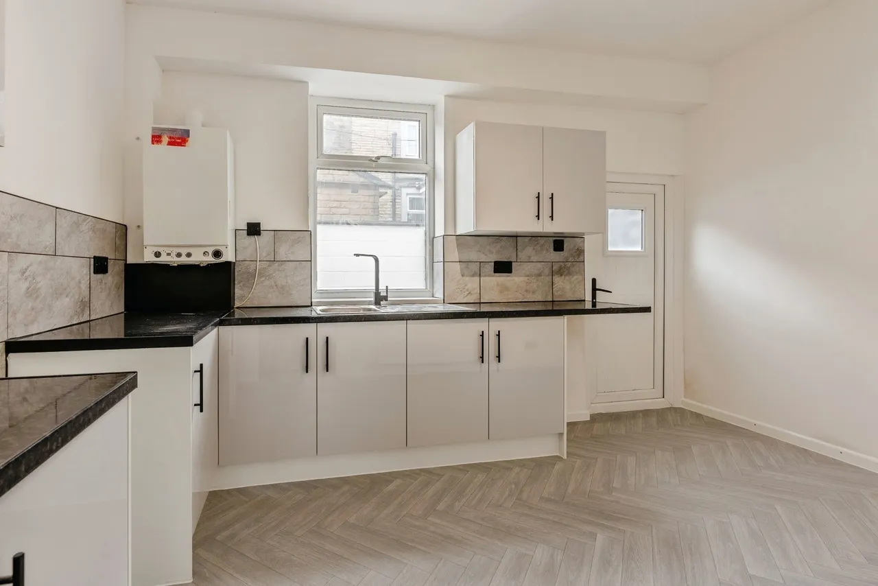 Grange Street, Burnley, Lancashire, BB11, photo 6