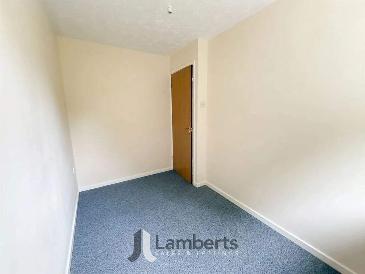 62 Abbey Close, Bromsgrove, photo 8