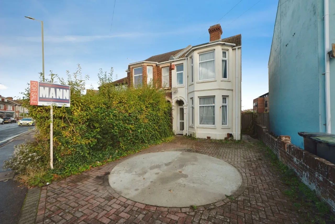 3 bed house for sale, Brockhurst Road, Gosport, PO12