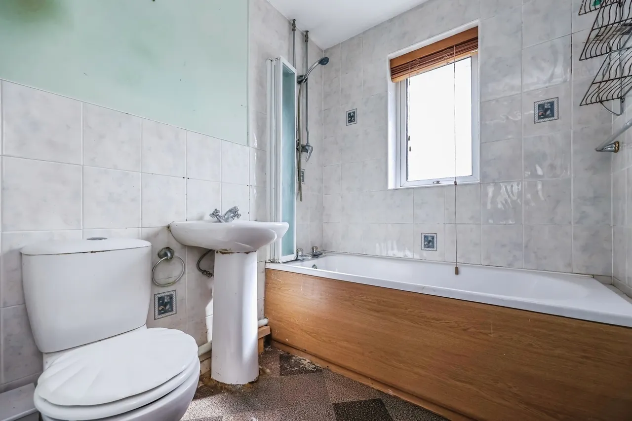Pieris Drive, Barton Green, Nottingham, NG11, photo 12
