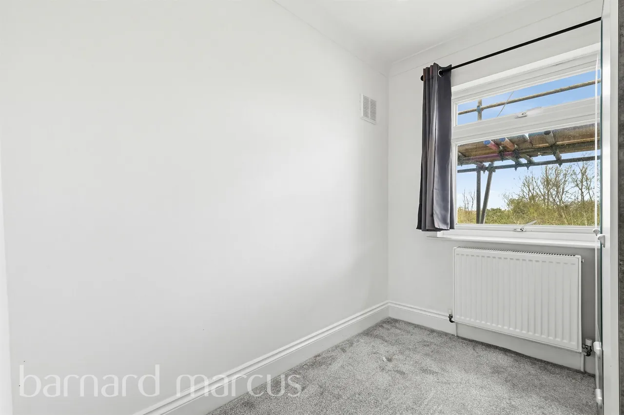 Elmcroft Close, Feltham, TW14, photo 6