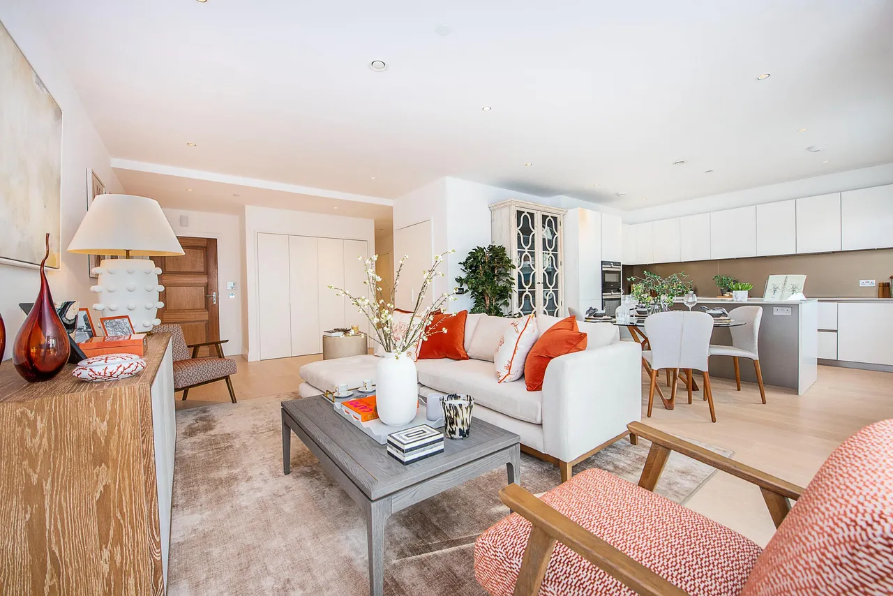 Broom Road, Teddington, TW11, photo 9