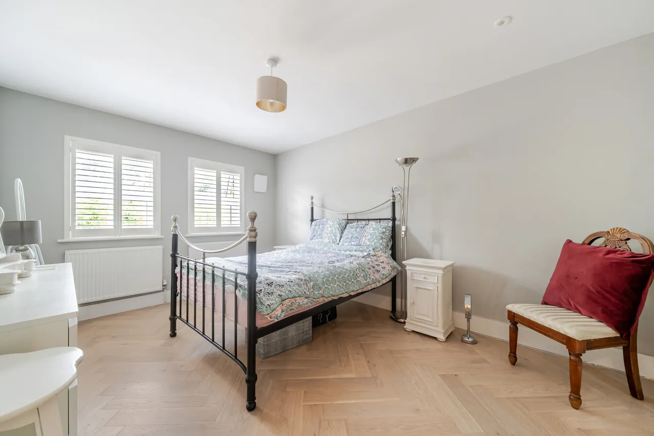 Brunswick Close, Epsom, KT17, photo 9