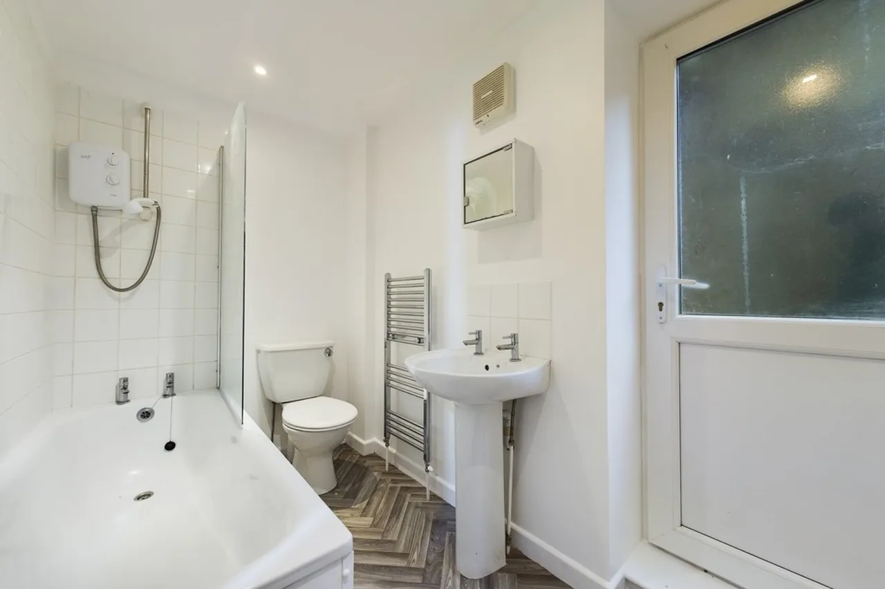 Fernley Court, Guildhall Street, photo 4