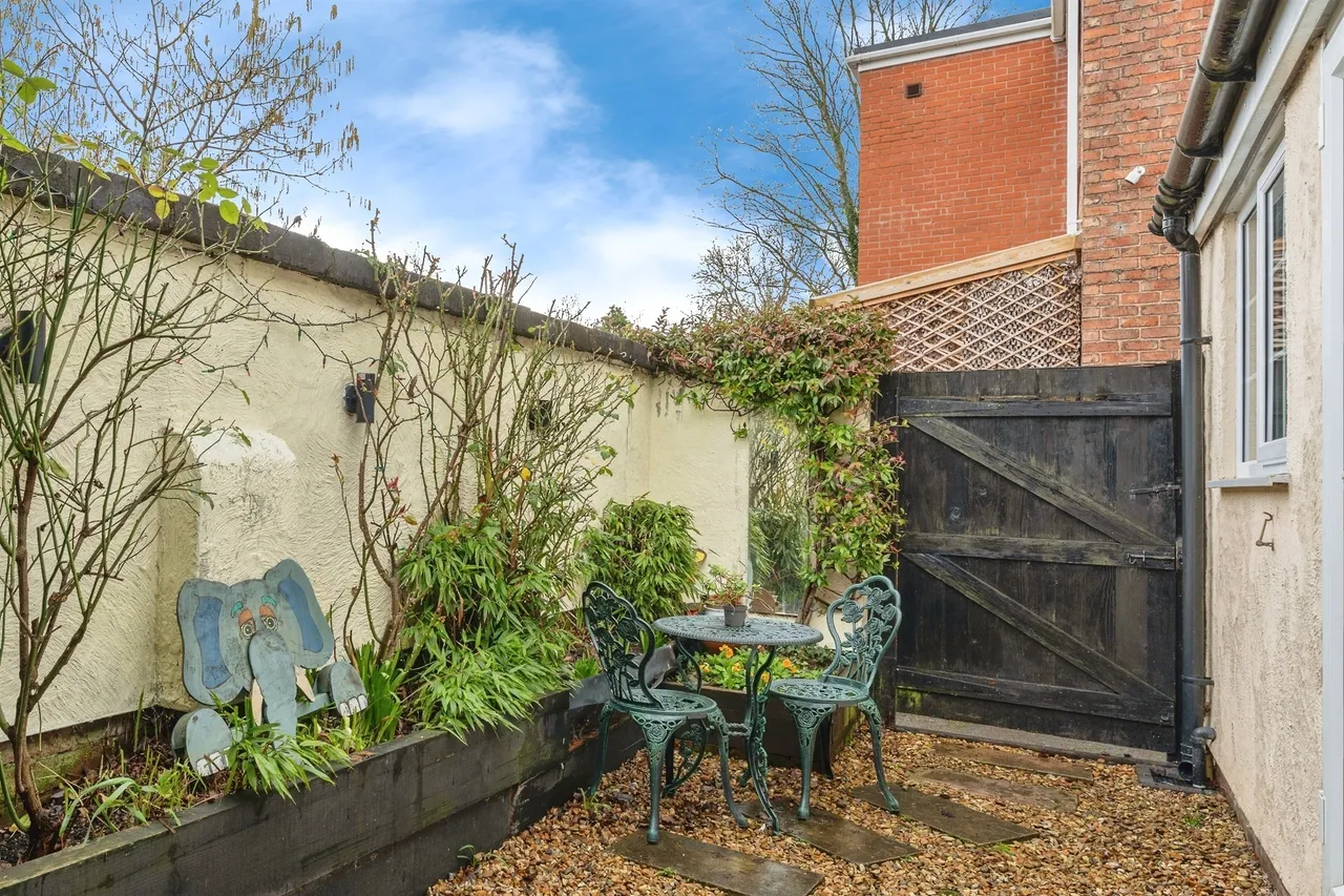 Lower Aston Hall Lane, Hawarden, CH5, photo 22