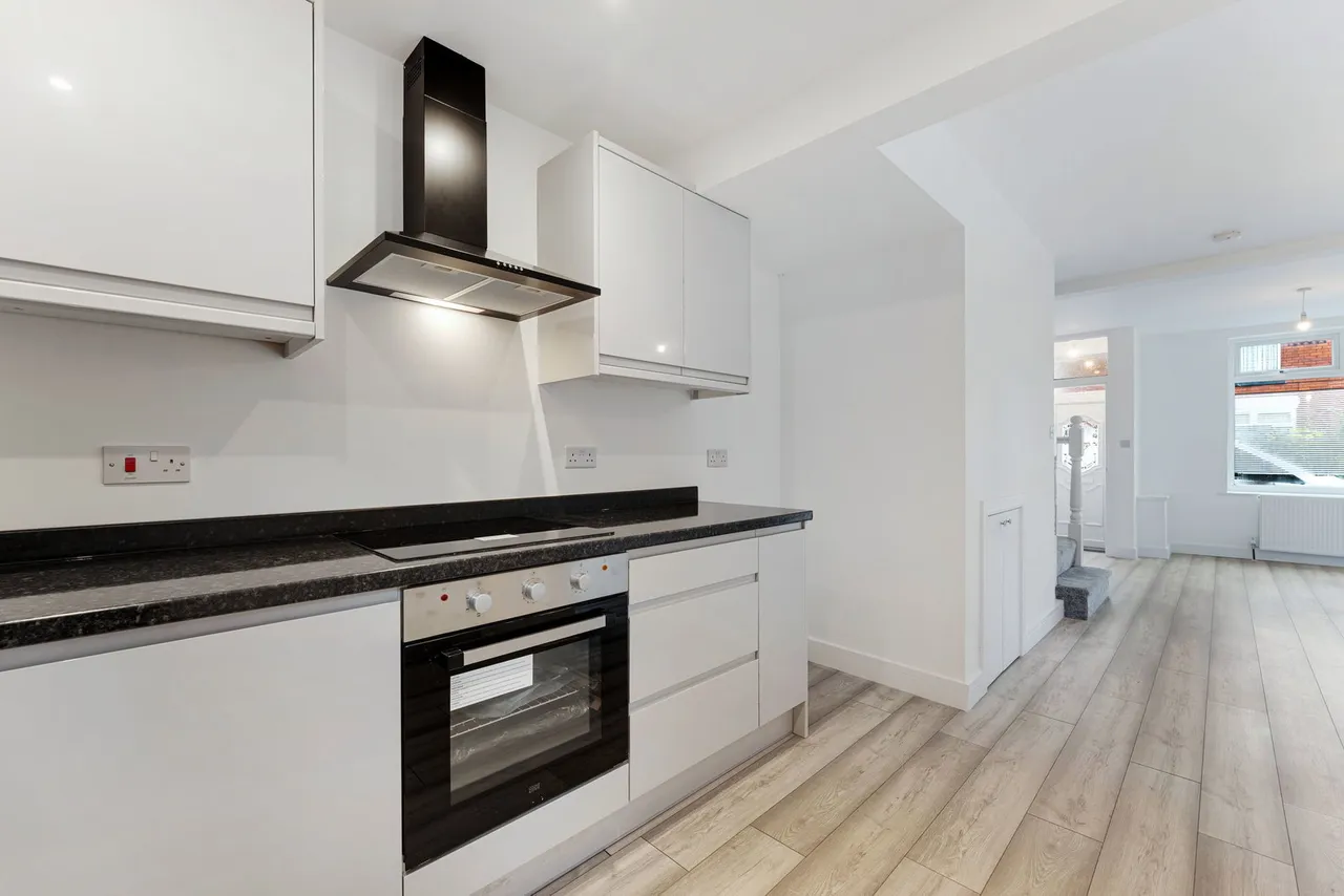 Hornbeam Road, Levenshulme, photo 7