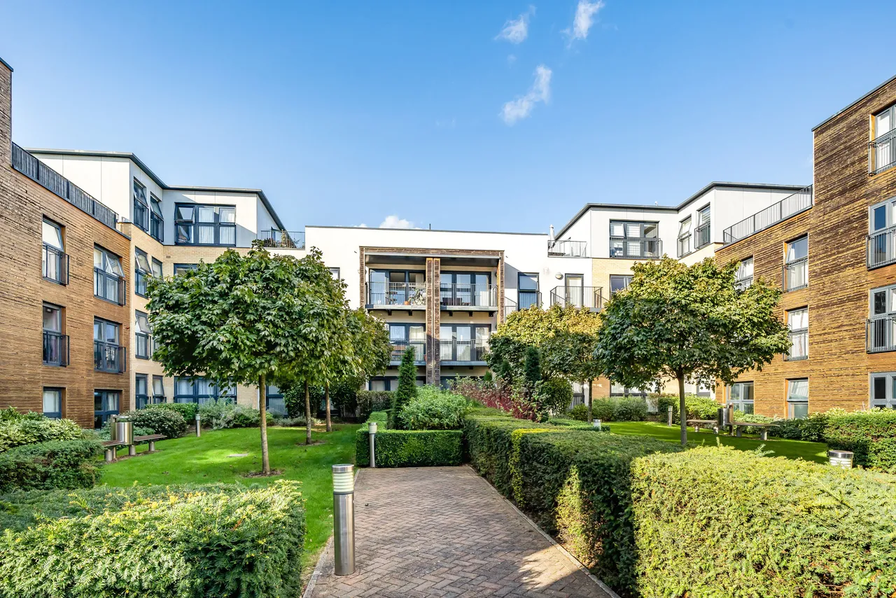 Stanmore, HA7, photo 2