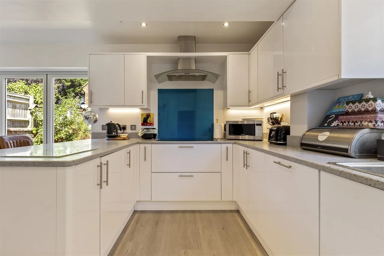 Wiston Avenue, Worthing, photo 5