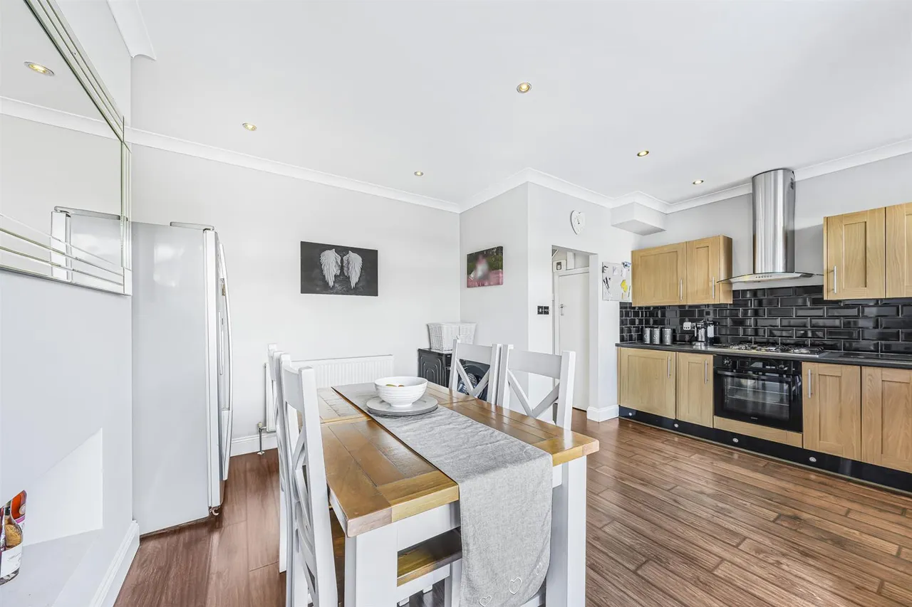 Rushcroft Road, Chingford, E4, photo 7