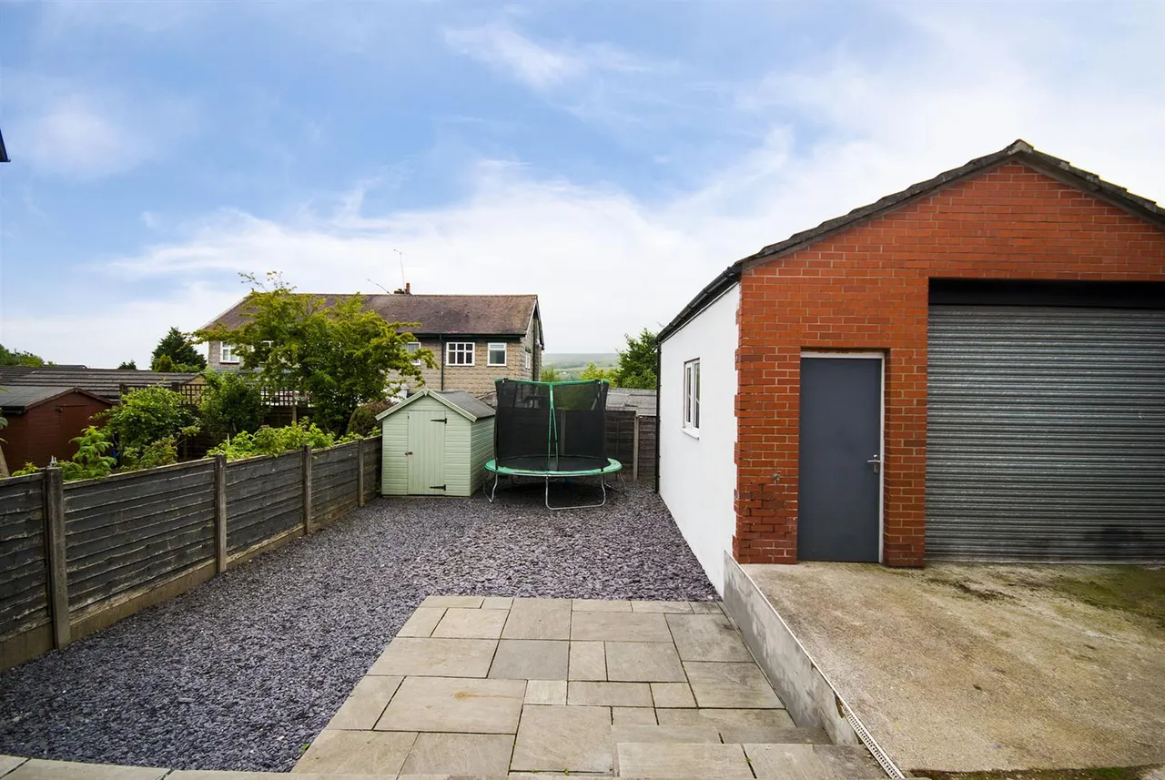 Oaklands Road, Ramsbottom, Bury, BL0 0LR, photo 24