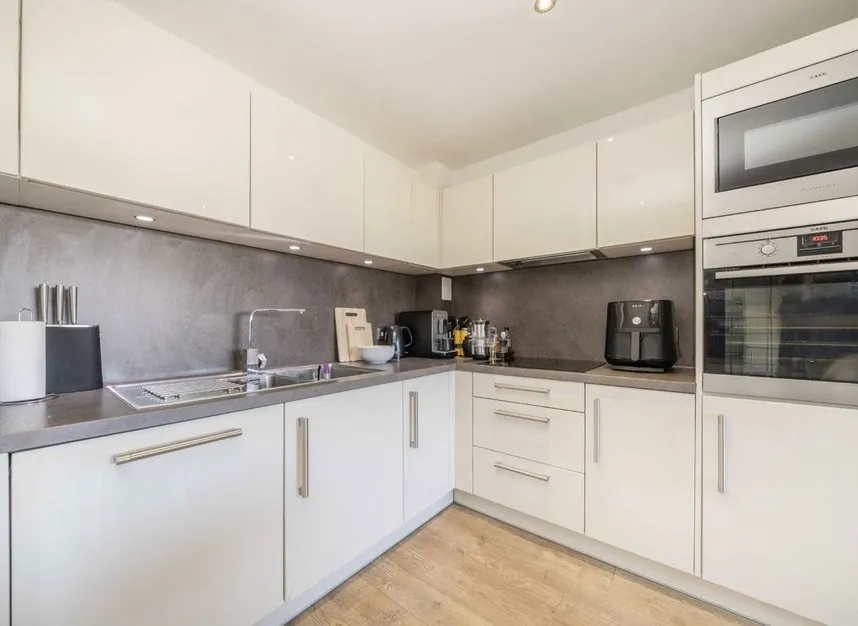 Bedford Road, Clapham, SW4, photo 3