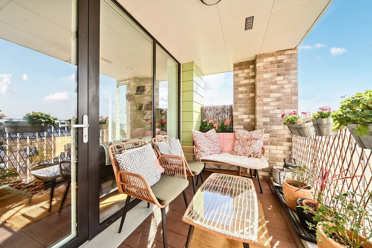 Telcon Way, SE10, photo 24