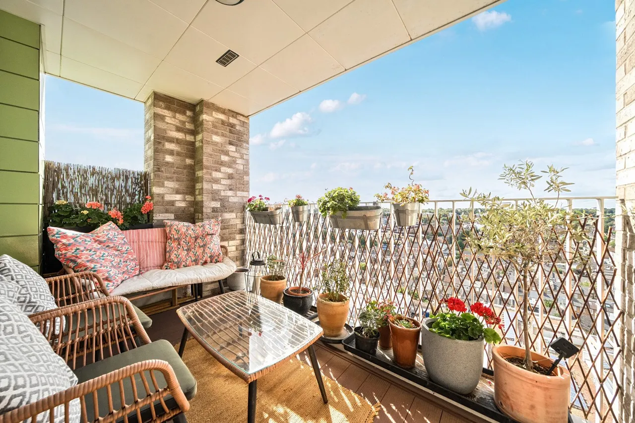 Telcon Way, SE10, photo 2