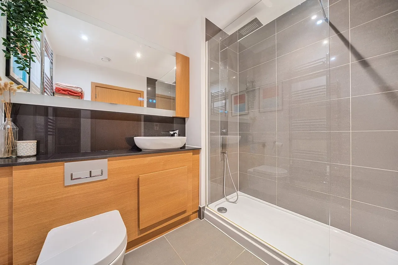 Telcon Way, SE10, photo 12
