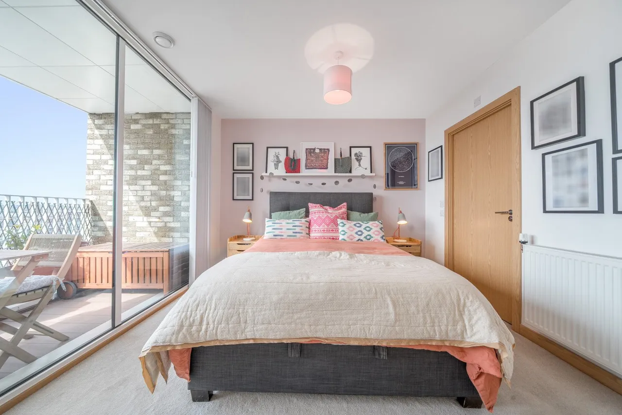 Telcon Way, SE10, photo 27