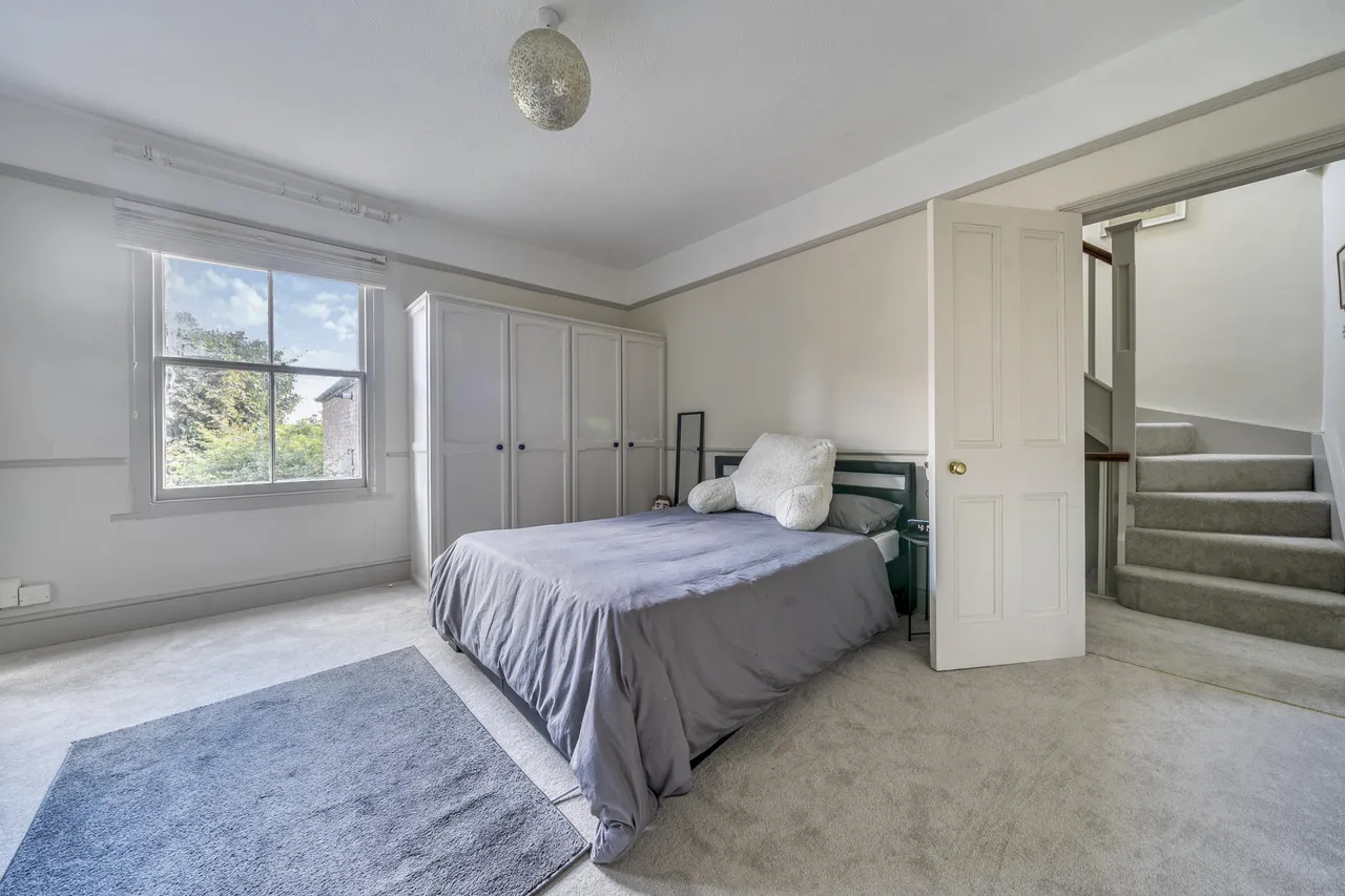 Shaftesbury Avenue, Bedford, photo 15