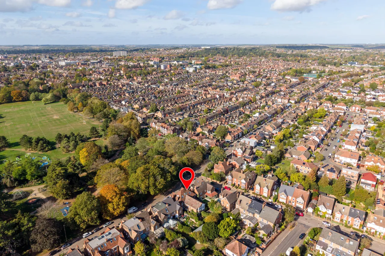 Shaftesbury Avenue, Bedford, photo 25