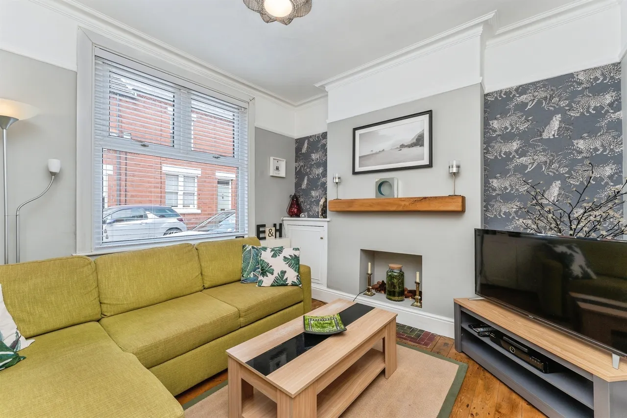 Cherry Road, Chester, CH3, photo 2