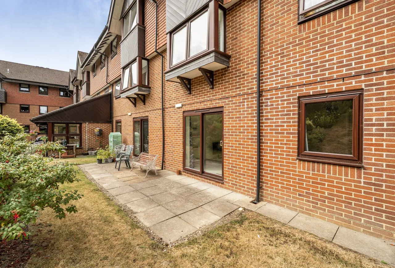 Sandhurst Road, Tunbridge Wells, TN2 3SW, photo 3