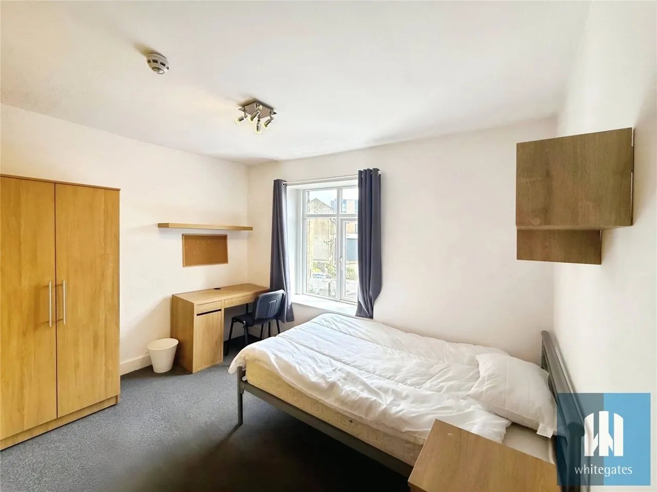 Firth Street, Huddersfield, HD1, photo 6