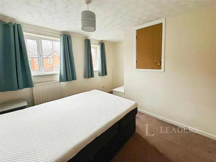 Knowesley Close, Bromsgrove, B60, photo 4