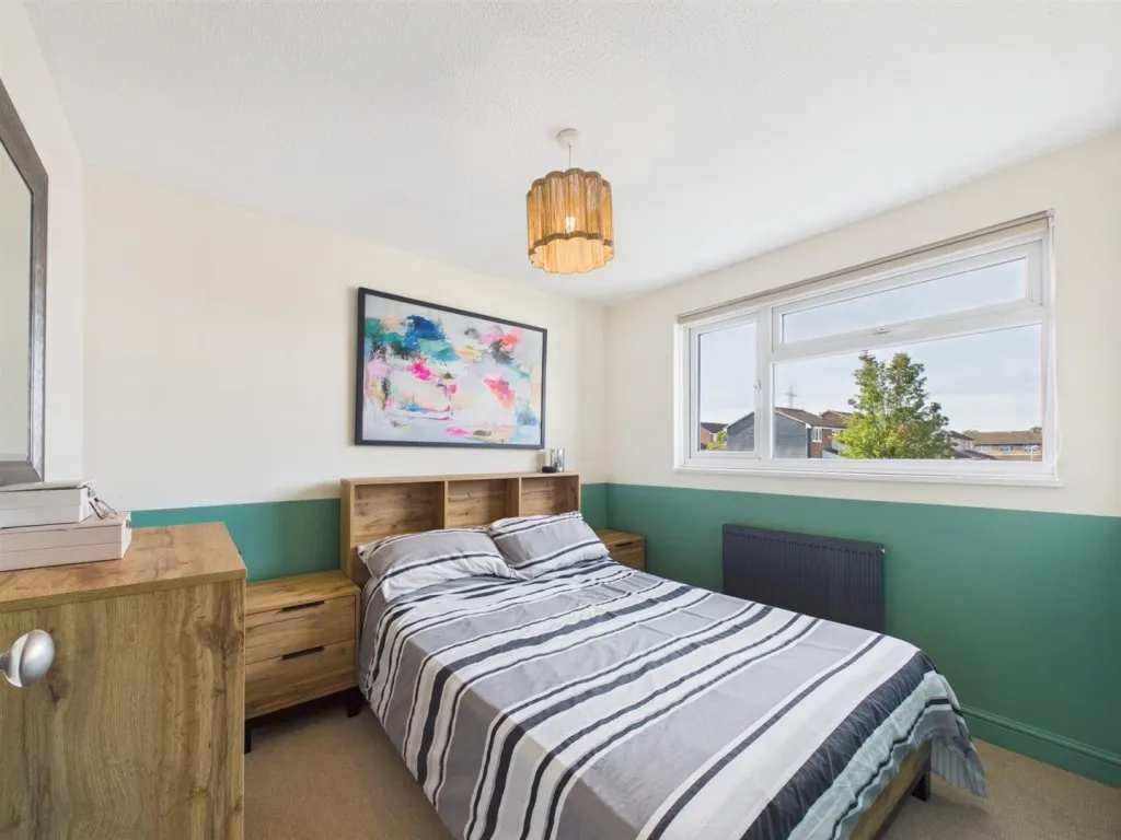 Thackeray End, Haydon Hill, photo 7