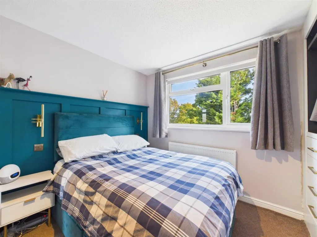 Thackeray End, Haydon Hill, photo 6