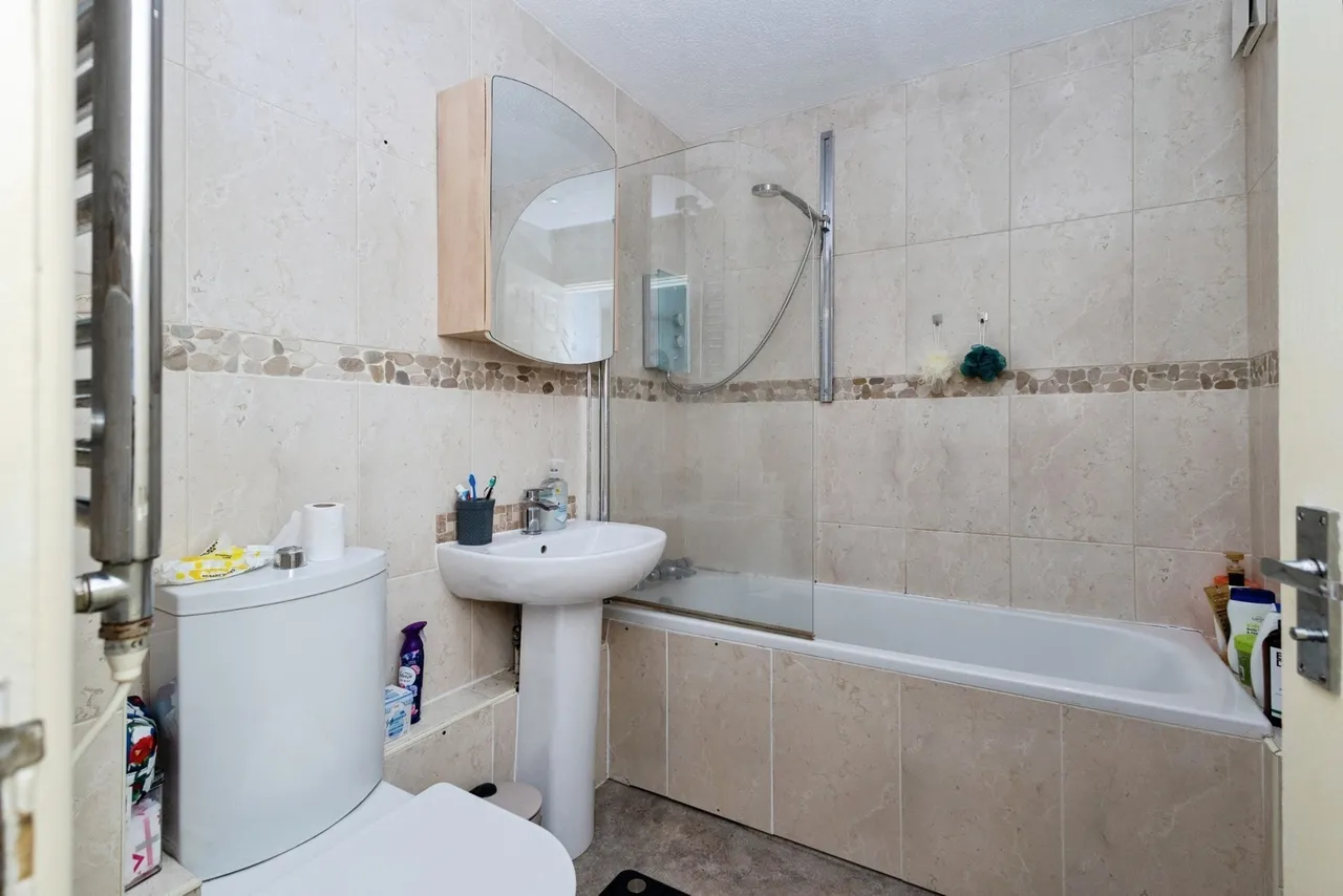Oldham Road, Ashton-under-Lyne, Greater Manchester, OL7, photo 11
