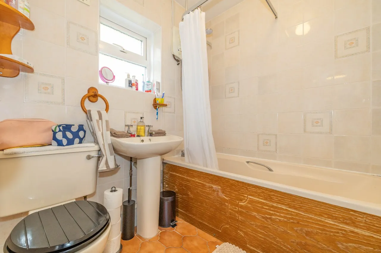 Westgate Close, Canterbury, CT2, photo 6