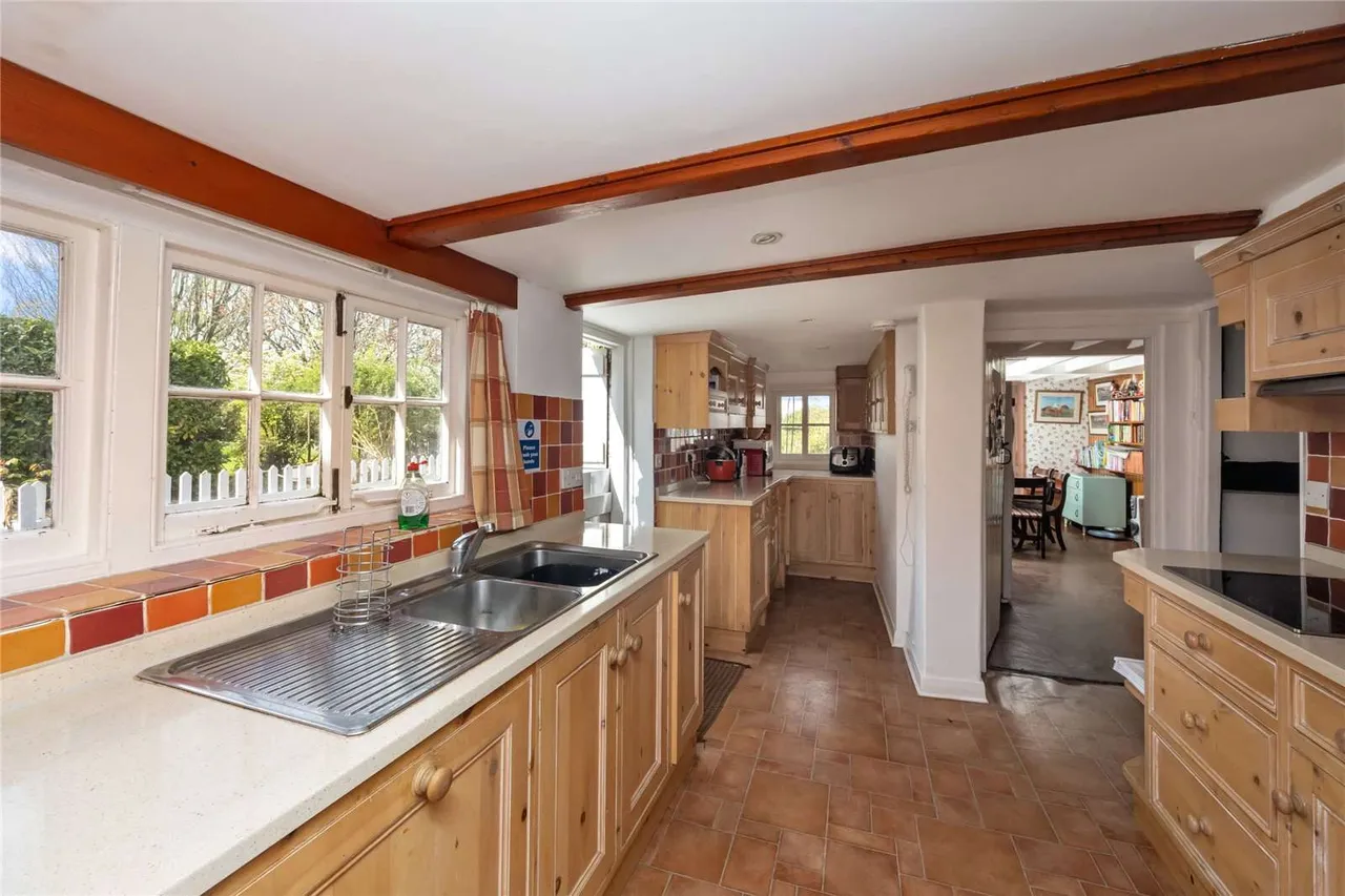 Beechwood Lane, Cooksbridge, Lewes, East Sussex, BN7 3QG, photo 10