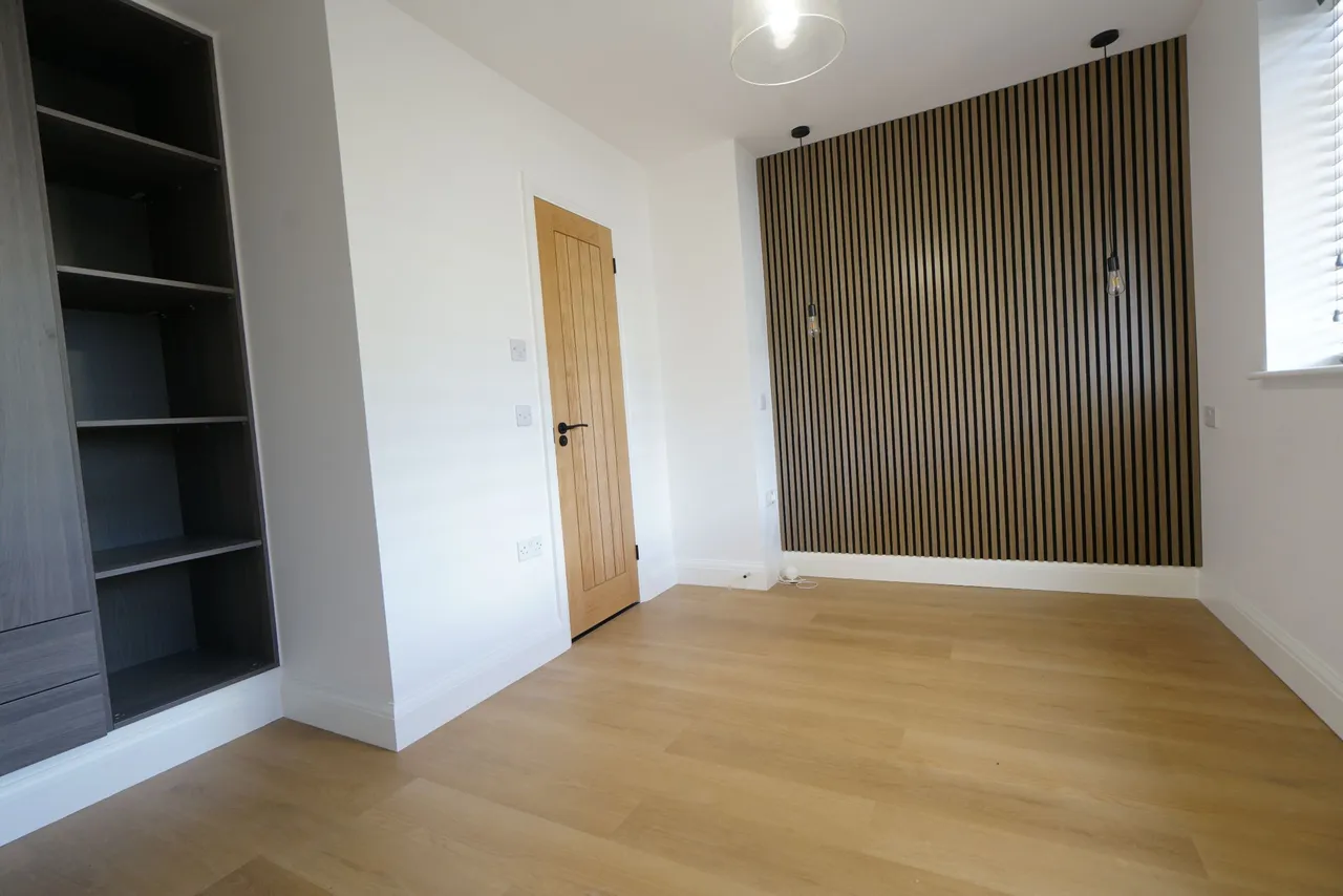 First Avenue, Grays, Essex, RM20 3JR, photo 6