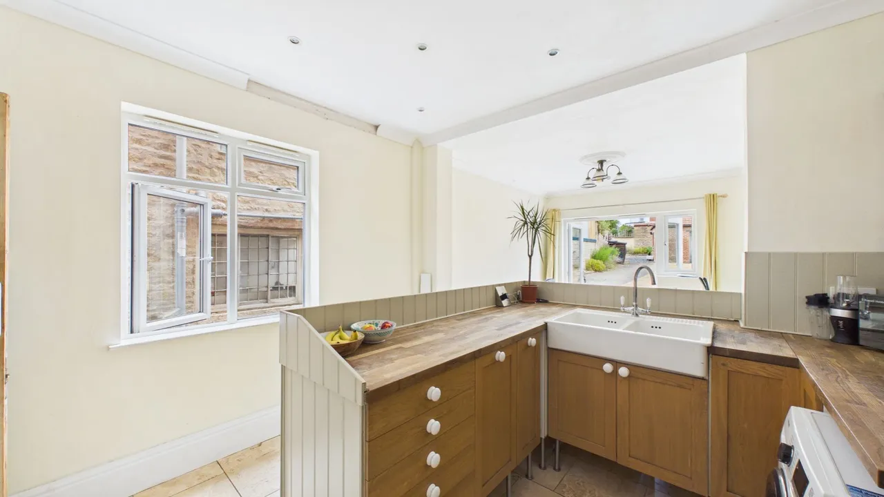 Market Place, Corby Glen, NG33, photo 15
