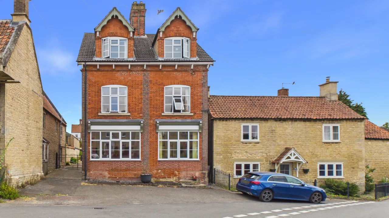Market Place, Corby Glen, NG33, photo 10