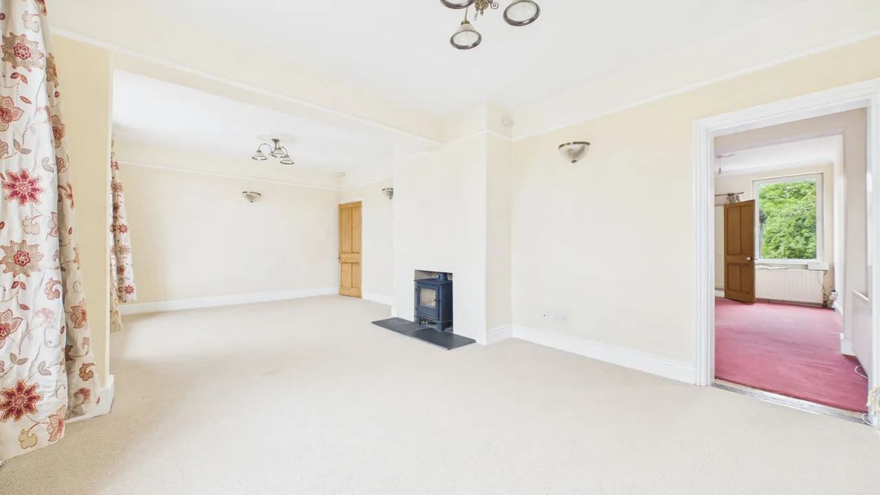 Market Place, Corby Glen, NG33, photo 7