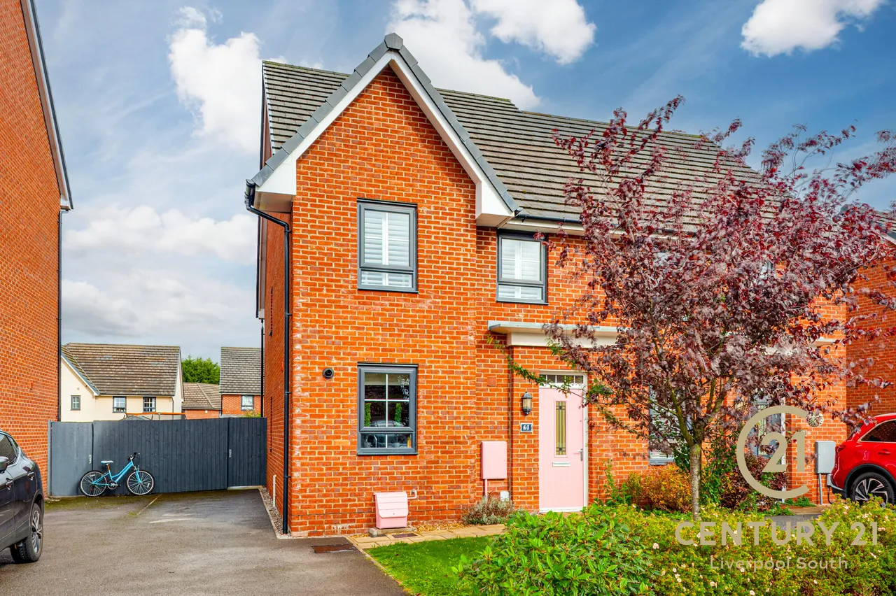 Cartwrights Farm Road, L24, photo 23