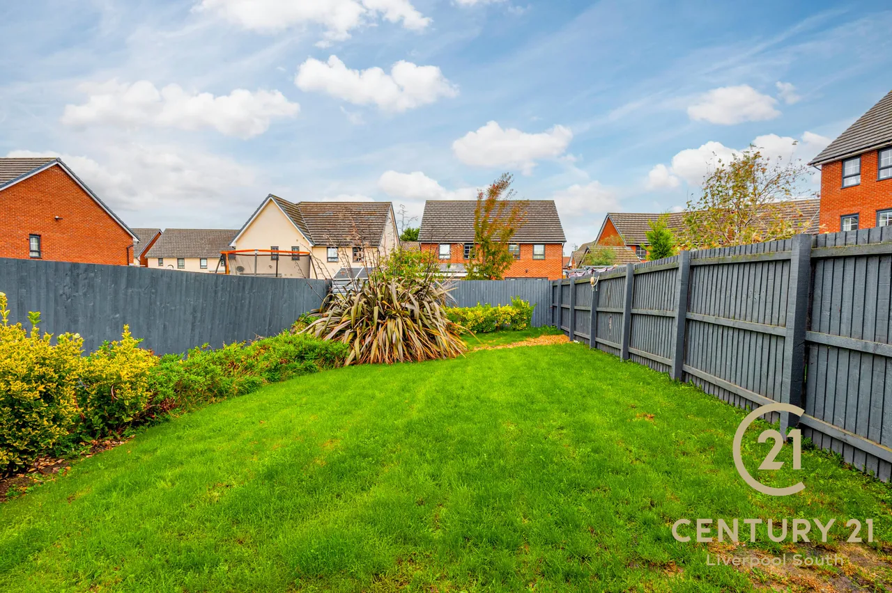 Cartwrights Farm Road, L24, photo 21