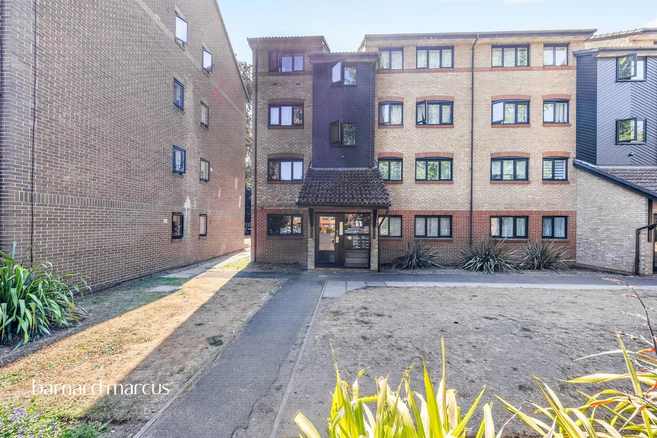 St. Christophers Gardens, Thornton Heath, CR7, photo 18