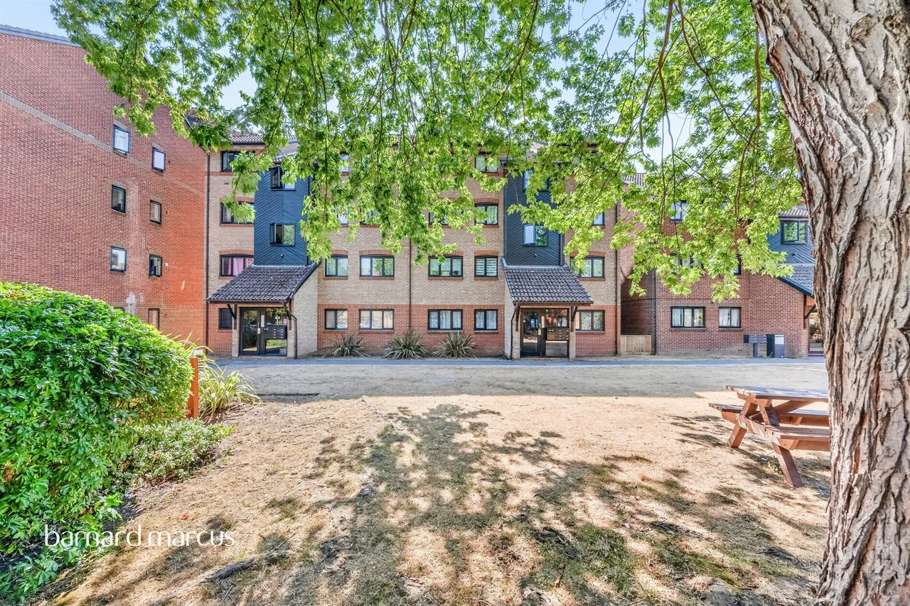 St. Christophers Gardens, Thornton Heath, CR7, photo 16