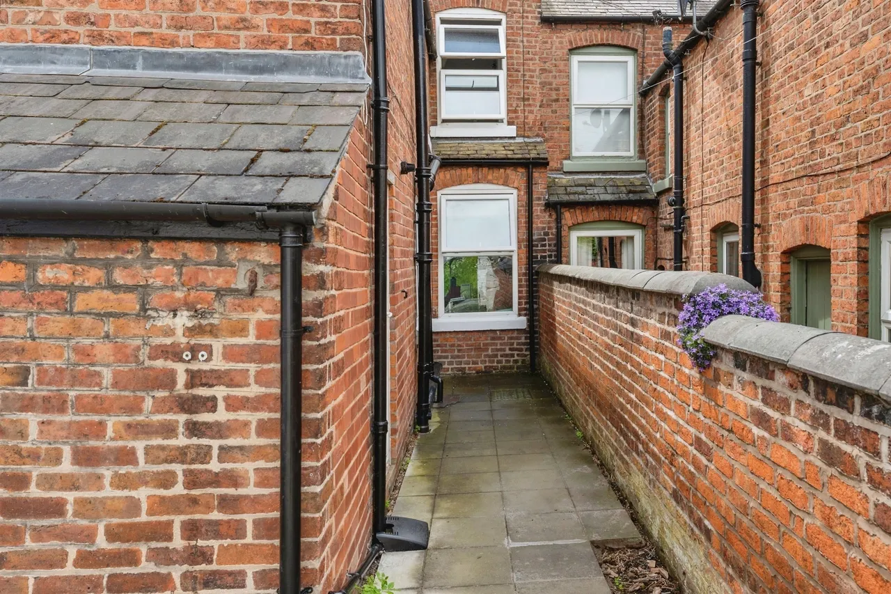 Cheyney Road, Chester, CH1, photo 17