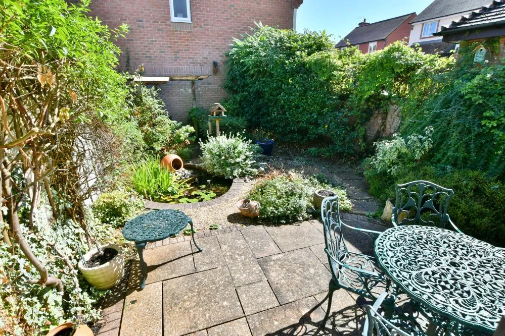 Walford Gardens, Wimborne, BH21, photo 19