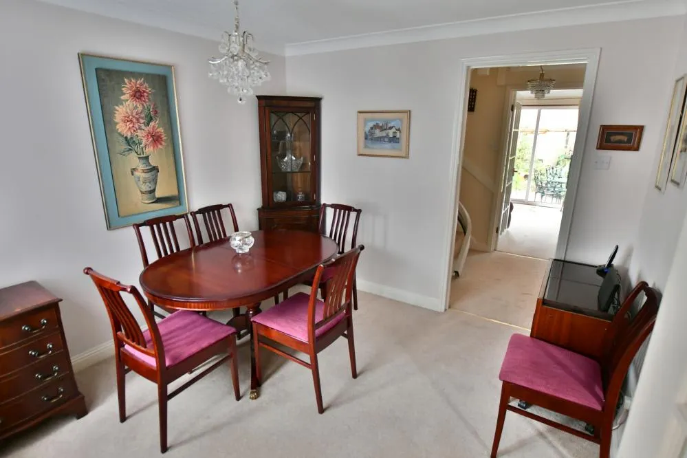 Walford Gardens, Wimborne, BH21, photo 9