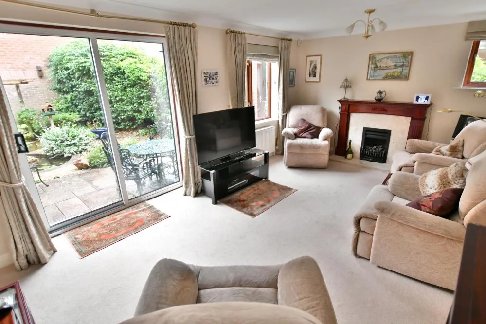 Walford Gardens, Wimborne, BH21, photo 6