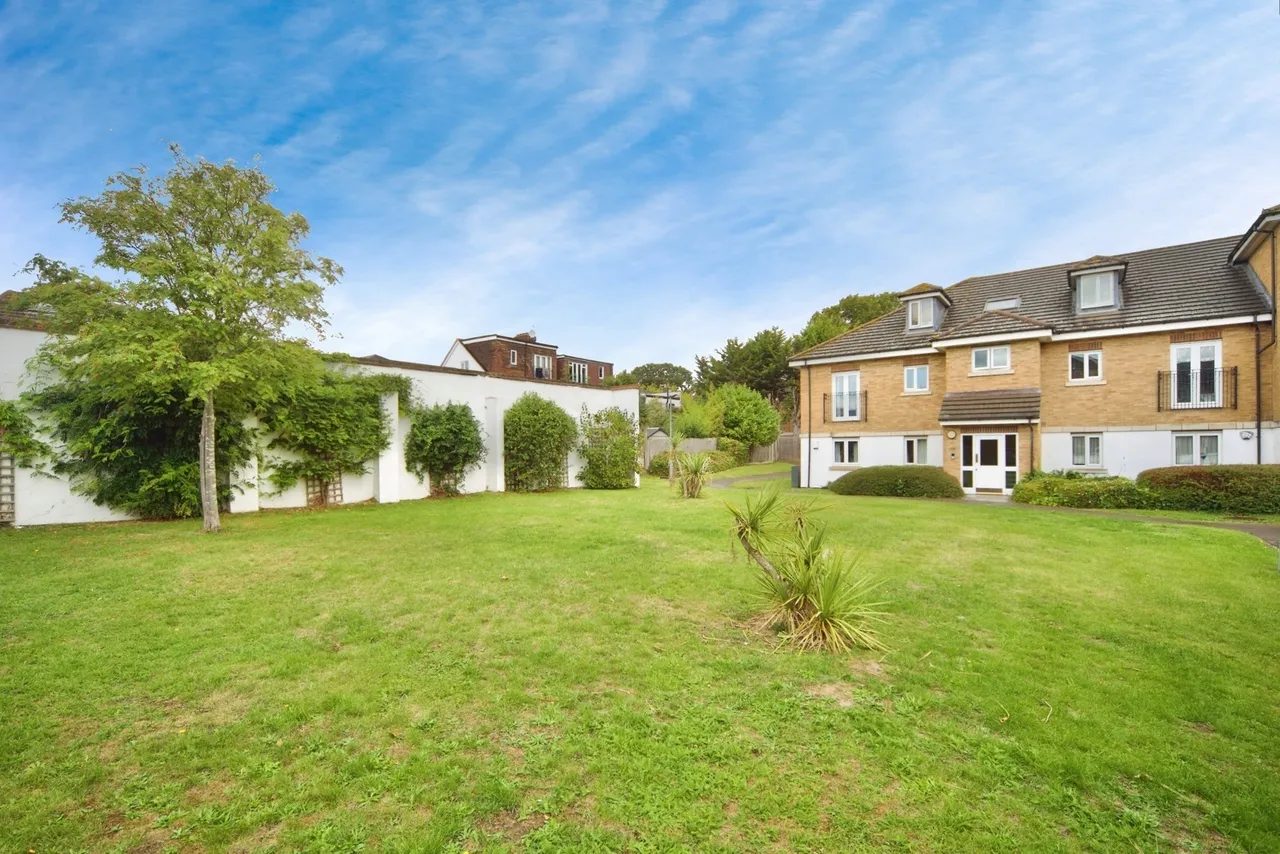 Stafford Close, LONDON, London, N14, photo 5