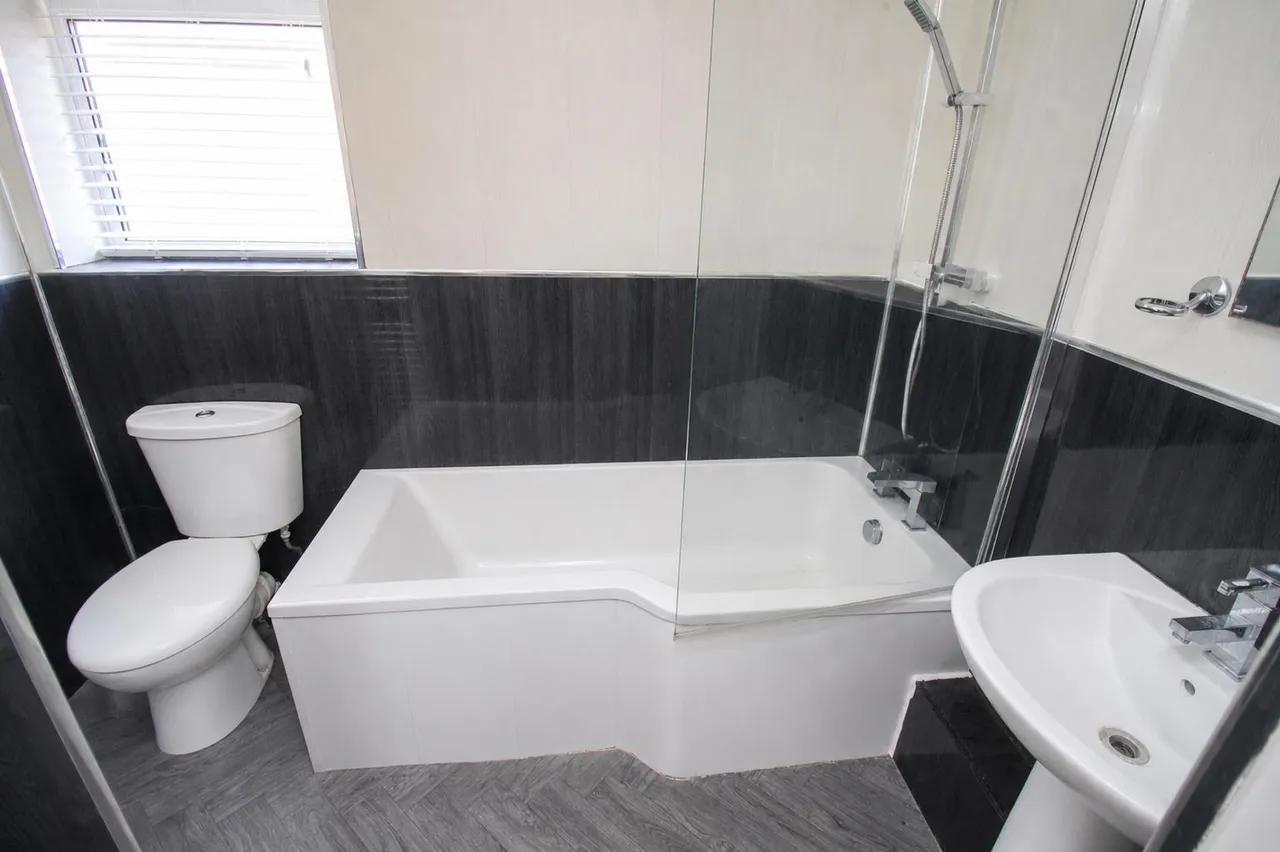 Queen Street, Birtley, DH3, photo 6