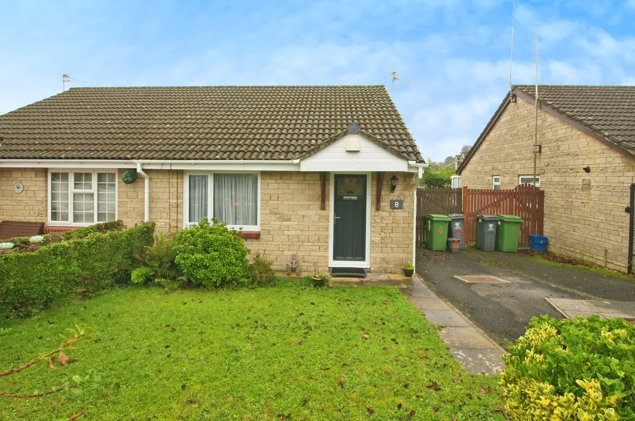 2 bed house for sale, De Braose Close, Cardiff, CF5