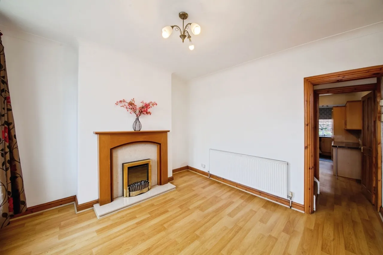 Penistone Road North, Sheffield, S6, photo 5