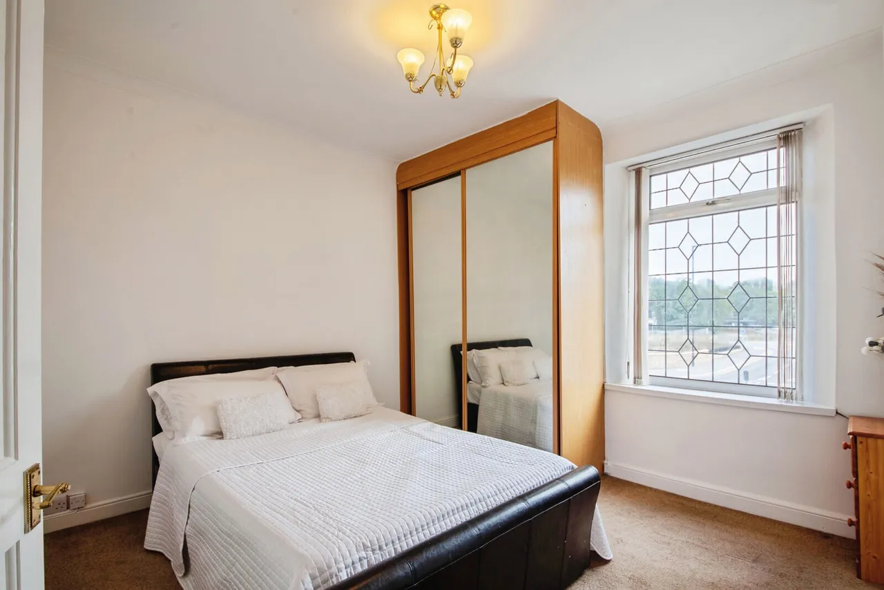 Penistone Road North, Sheffield, S6, photo 10