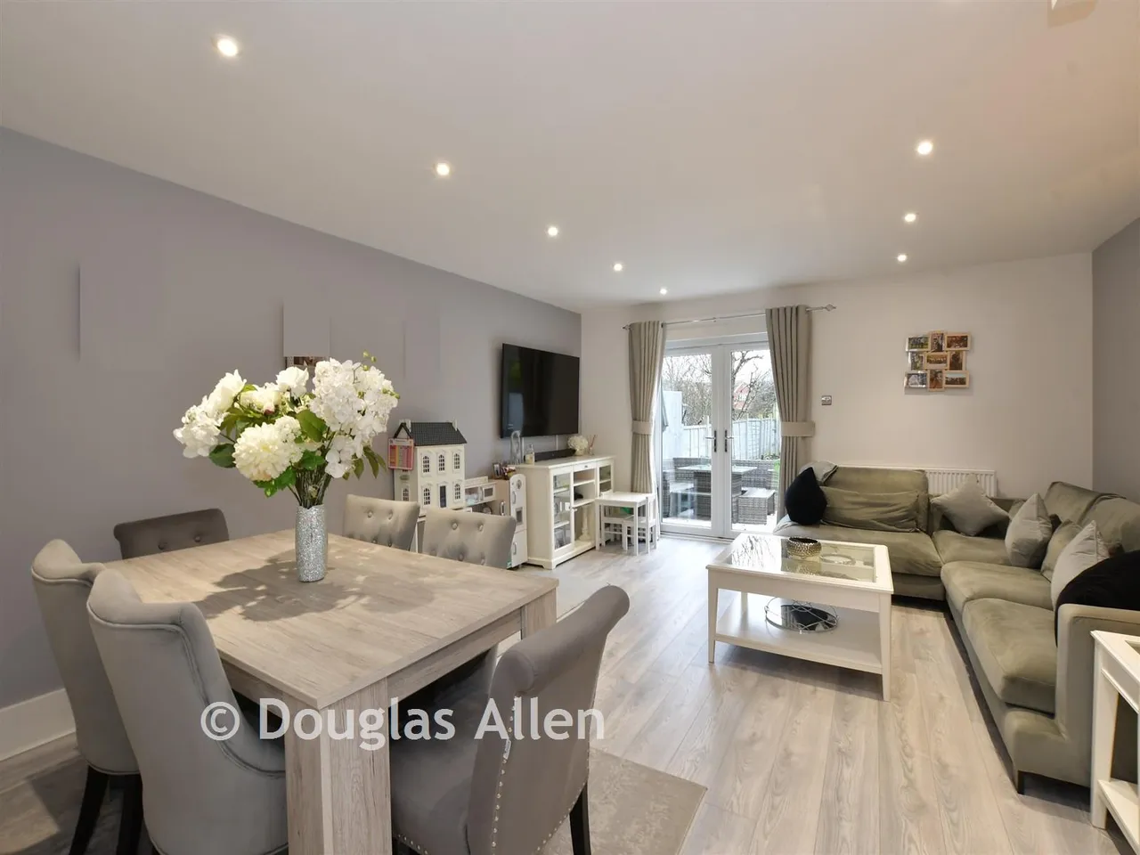 Latimer Drive, Steeple View, SS15, photo 6