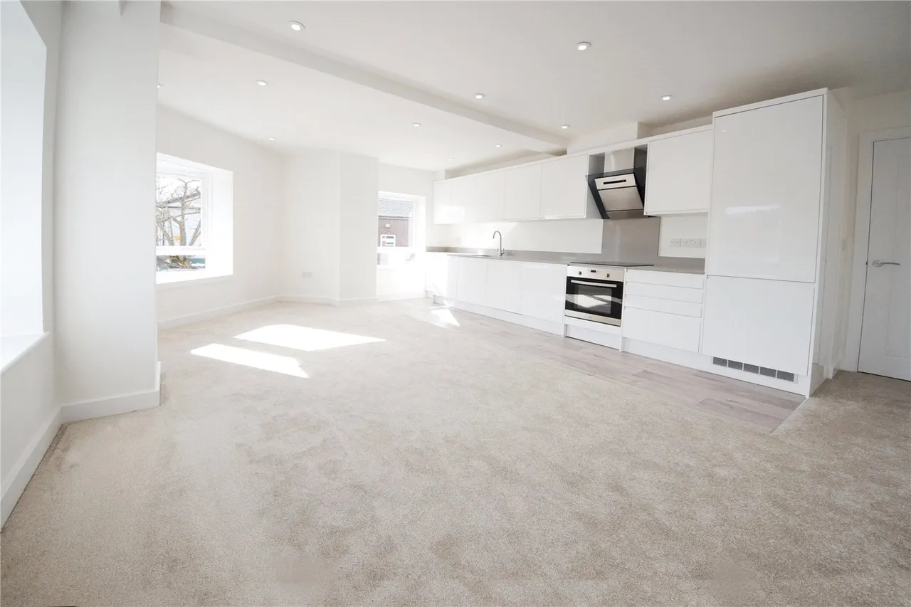 London Road, Hook, Hampshire, RG27 9DY, photo 3