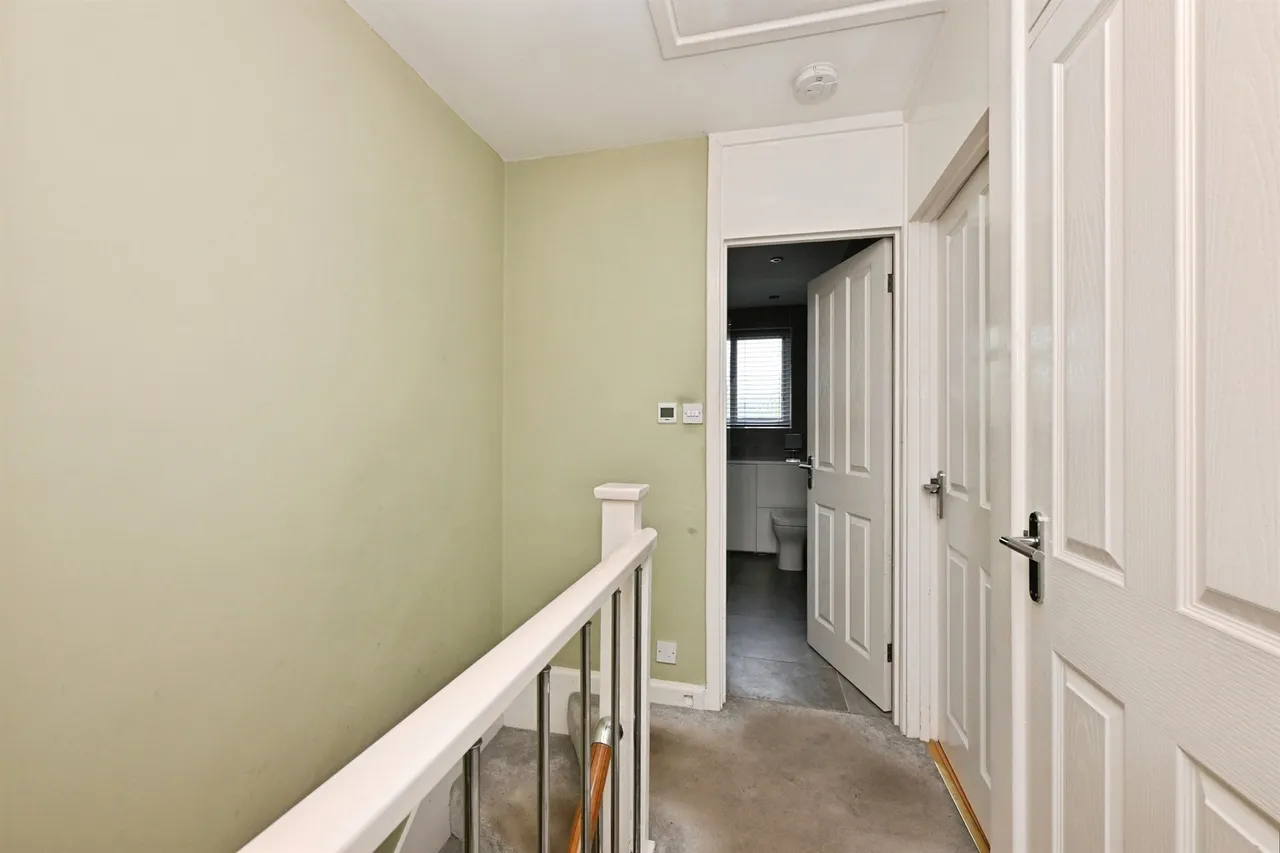Crownfield, Broxbourne, EN10, photo 12